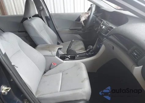 2016 Honda Accord Lx z USA, uszkodzony, nr VIN 1HGCR2F38GA143784